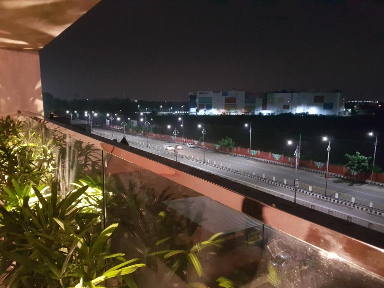 Hotel Sumaditya Jaipur Exteriör bild